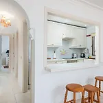 Exclusive Frontline One Bedroom Apartament