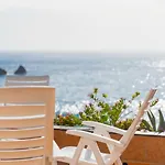 Exclusive Frontline One Bedroom Apartament *
