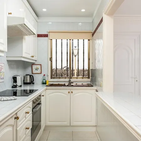 Exclusive Frontline One Bedroom 圣地亚哥港