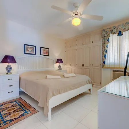 Exclusive Frontline One Bedroom Apartment