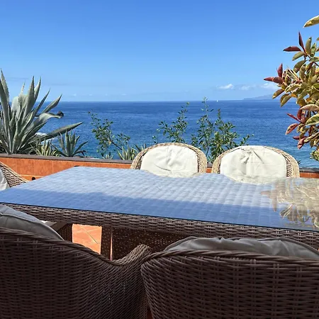 Exclusive Frontline One Bedroom