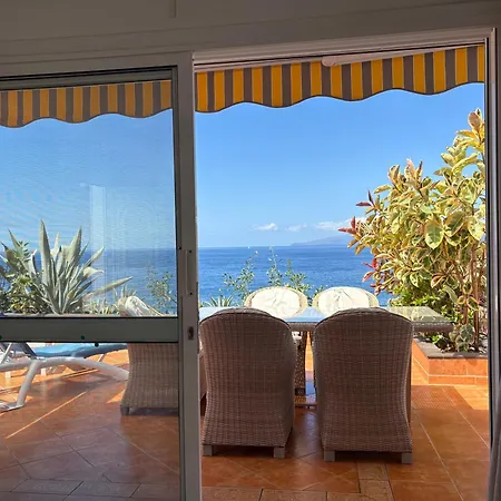Exclusive Frontline One Bedroom *