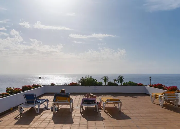 Exclusive Frontline One Bedroom Apartman *