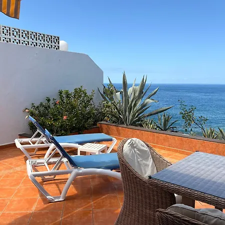 Exclusive Frontline One Bedroom